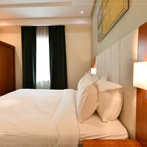https://roof-apartments.hotelsriyadh.net